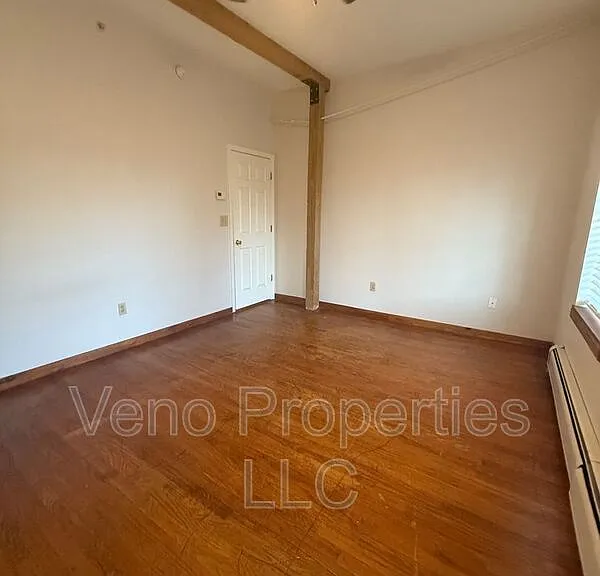 1 S Park St #1D — Photo 11