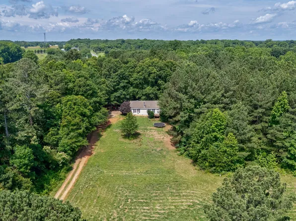 370 Wesley Chapel Rd, Danielsville, GA 30633