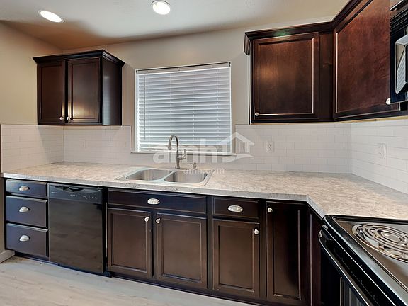 3rd image of 676 N Keagan Way