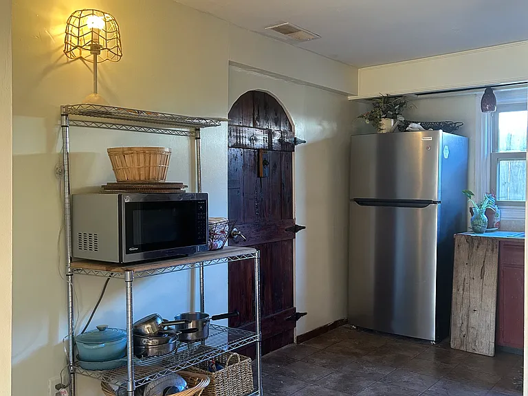 271 Church St — Photo 13