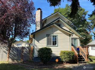 8238 Tacoma Ave S, Tacoma, WA