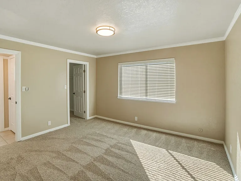 1540 Hesket Way — Photo 10