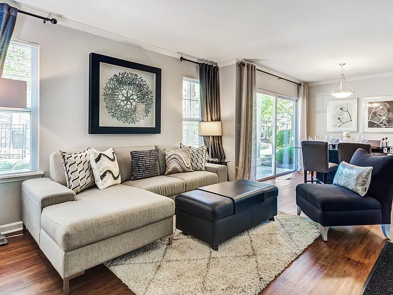 The Apartments at Kirkland Crossing — Photo 13
