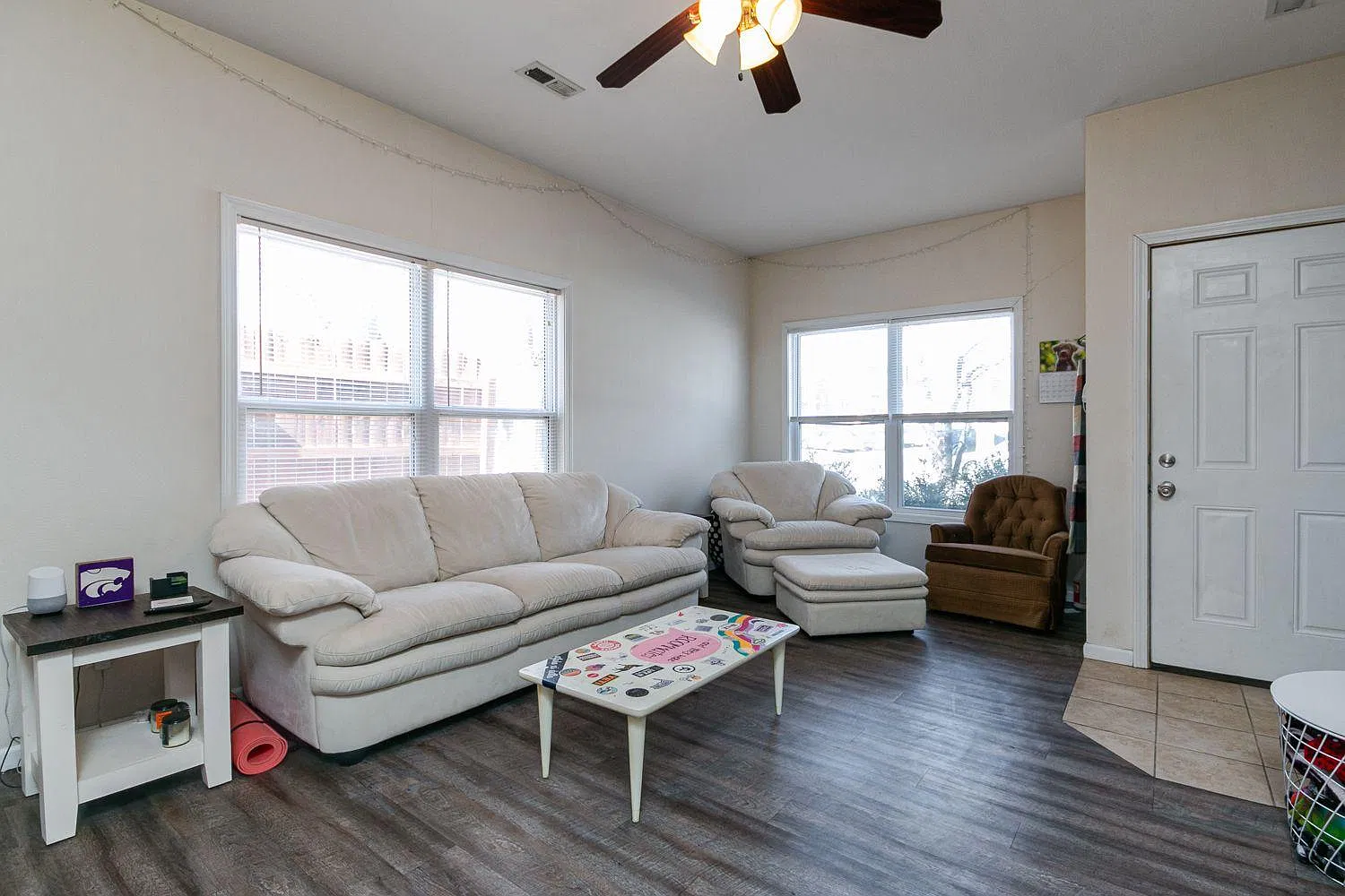 3 bed, 1220 sqft, $1,500 — Photo 2