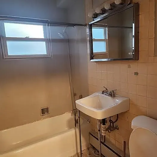 1901 Auburn St #12 — Photo 9