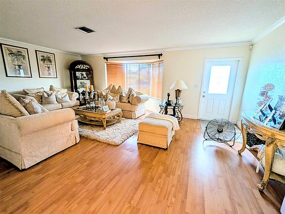 3rd image of 3651 NW 29th Street