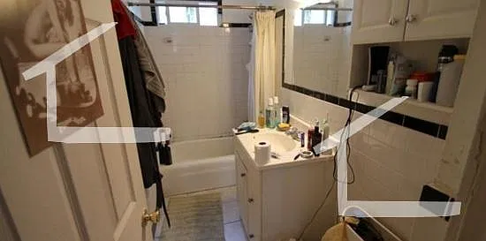 6 bed, 2.0 bath, $6,000 — Photo 3