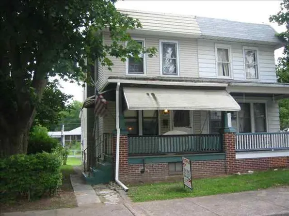 496 Eshelman St, Highspire, PA 17034