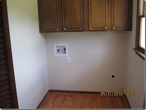 3rd image of 409 E Homestead Ave