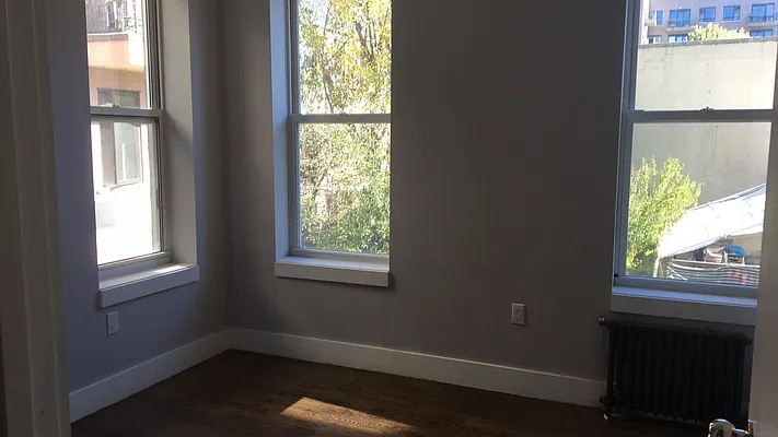 Rented by Nooklyn NYC LLC | media 15