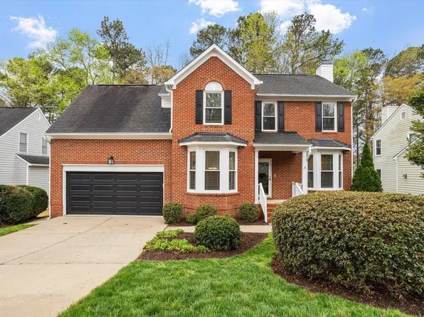 2628 Crofton Springs Dr, Raleigh, NC 27615