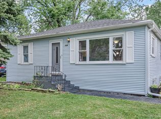 657 N Van Auken St, Elmhurst, IL 60126