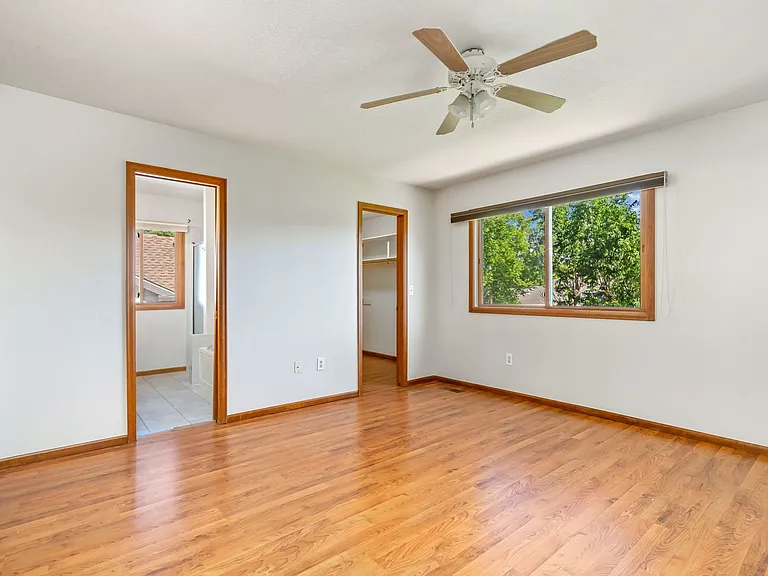 718 Justice Dr — Photo 17