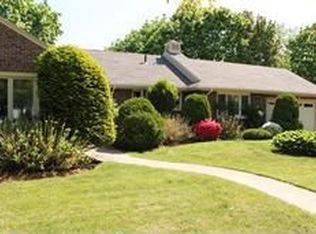 38 Ralph Rd, Marblehead, MA 01945