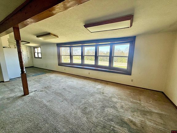 4th image of 4300 Highway 178 N