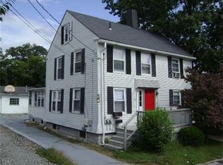 15 Arnolds Neck Dr, Warwick, RI 02886