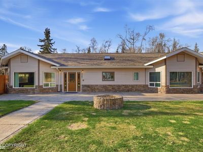 2243 Beaver Loop Rd, Kenai, AK, 99611