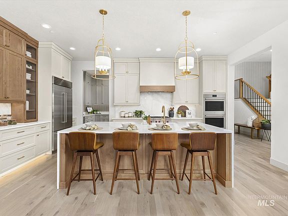 6th image of this home
