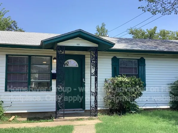 102 Travis Dr, Euless, TX 76039
