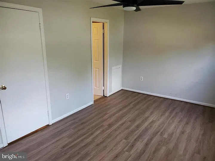 1 bed, 1.5 bath, 1200 sqft, $750 — Photo 4