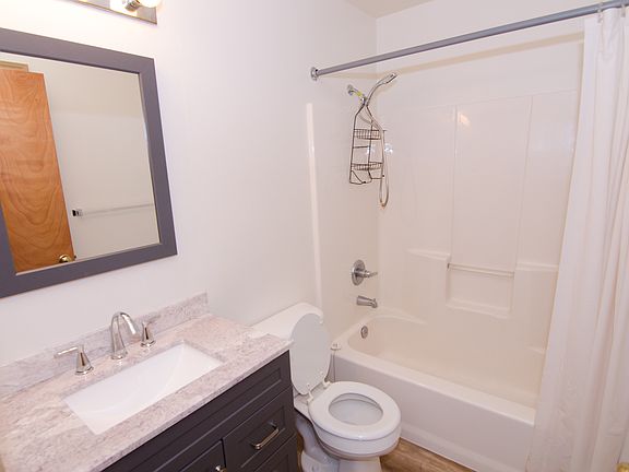 4th image of 7123 Rainier Dr APT A