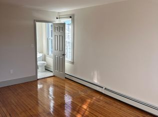 584 W Boylston St #4R, Worcester, MA 01606