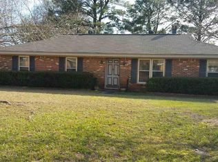 3620 Robert E Lee Dr, Millbrook, AL 36054