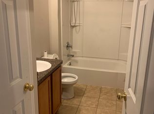5 Leete St #3, West Haven, CT 06516