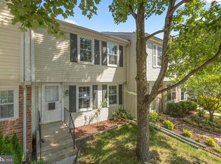 8482 Snowden Oaks Pl, Laurel, MD 20708