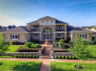 4717 Nicholas Point Dr, Grove City, OH