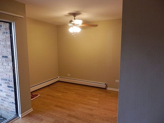 5th image of 1813 Hemlock Pl APT 105