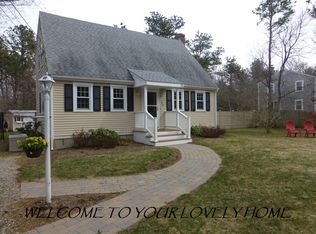 102 Bourne Rd, Plymouth, MA 02360