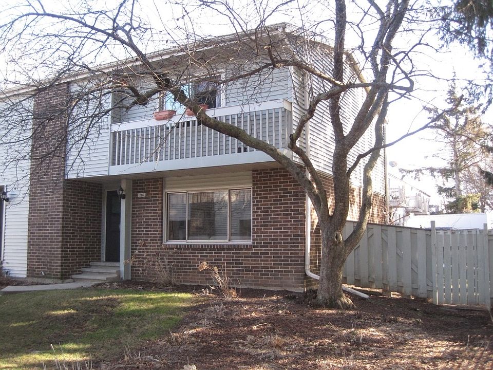 1st image of 266 Grand Canyon Dr