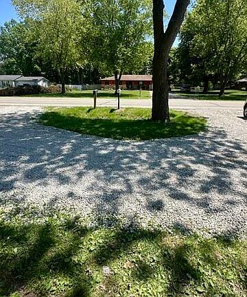 2nd image of 18750 Sumpter Rd