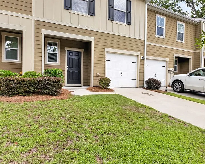 5339 Cardinal Crest Blf — Photo 1