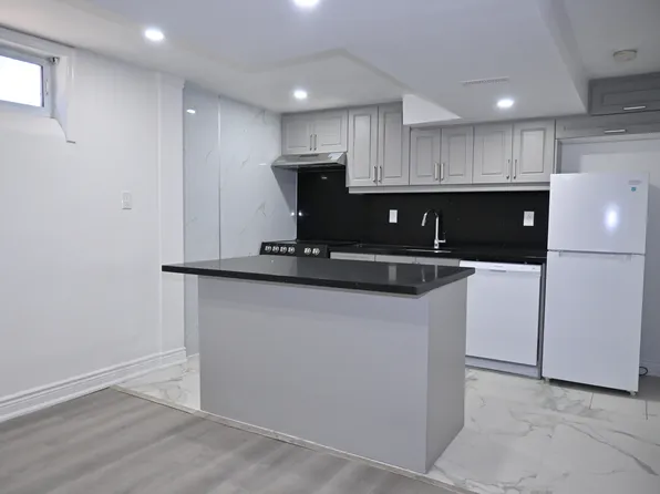 305 Lorne Ave, Kitchener, ON