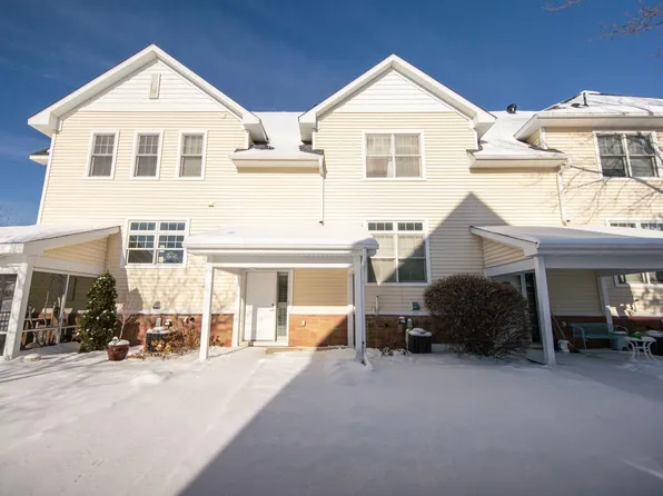 5735 Village Trl, Mound, MN 55364