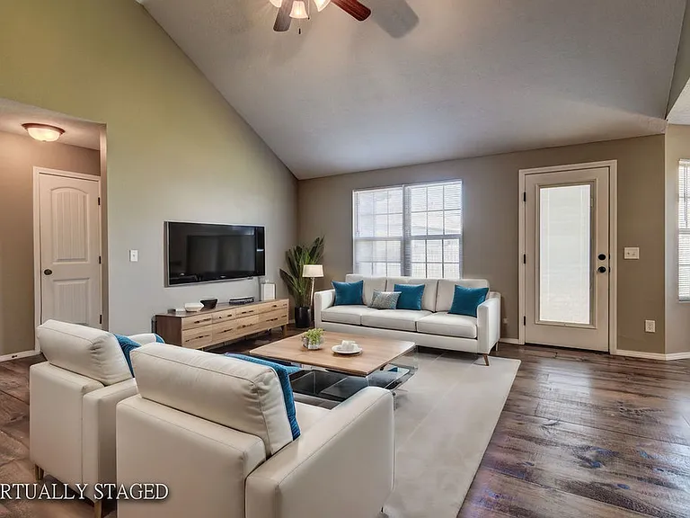 3529 S Juniper Ave — Photo 10