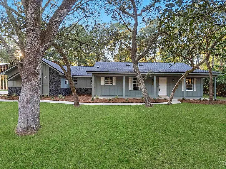 910 Whisperwood Ln S — Photo 43