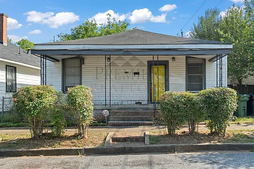 108 Comer St Photo 1