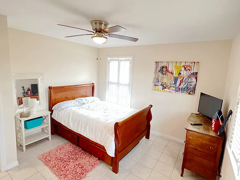 1062 Barber St — Photo 11