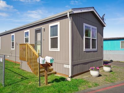 19605 River Rd UNIT 10, Gladstone, OR, 97027