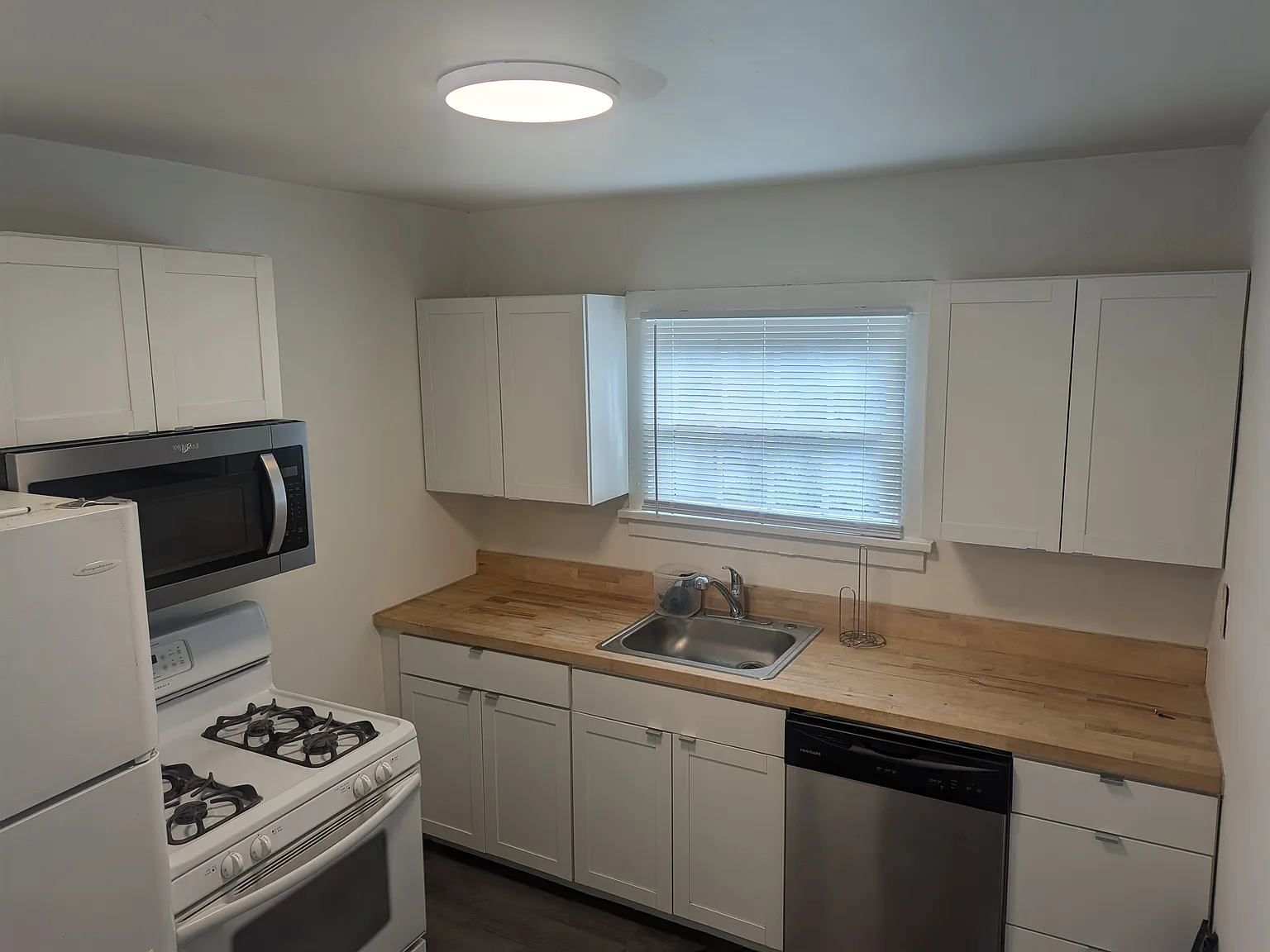 5163 Park Ave — Photo 3