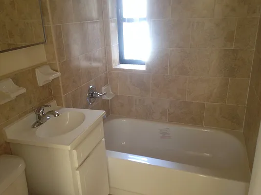 Rented by Bohemia Realty Group | media 6