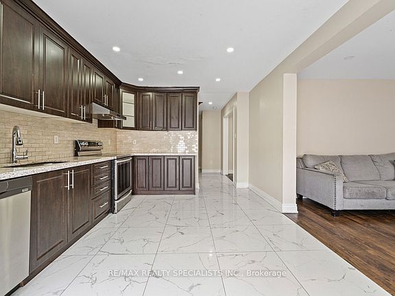 5th image of 25 Golden Eagle Rd