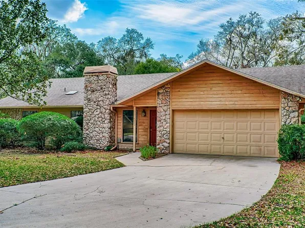 6222 NW 37th Dr, Gainesville, FL 32653