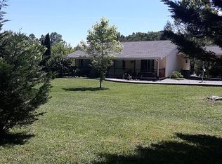 1191 Model Farm Rd, Jamestown, TN 38556