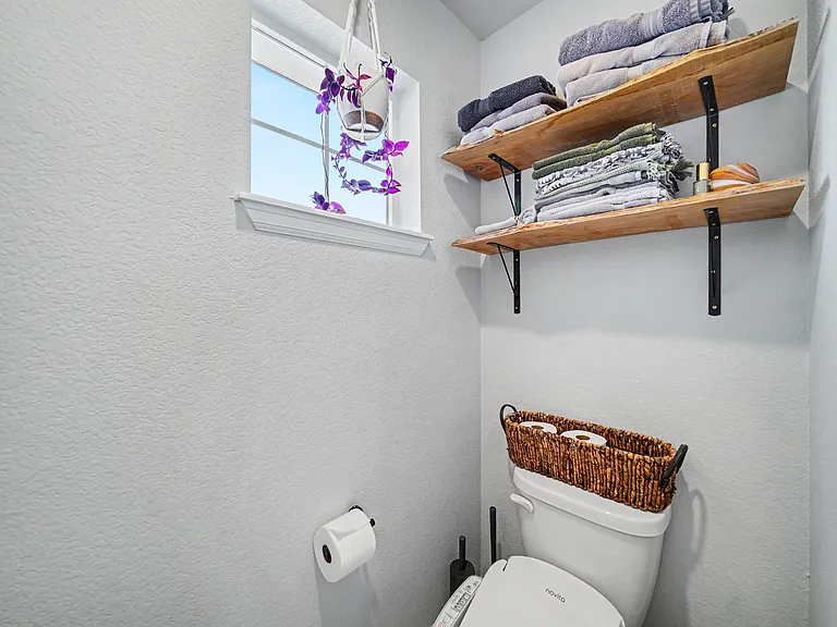 6339 Knapp Dr — Photo 20