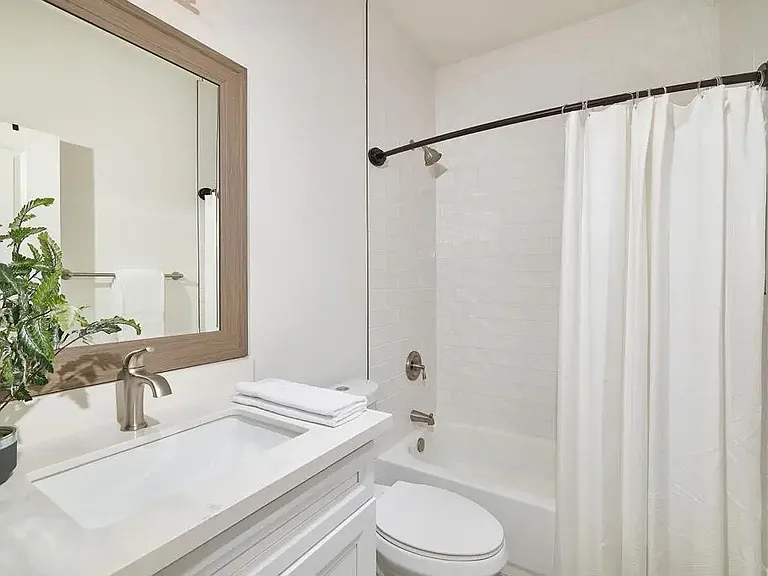 1506 Alvarado St #B — Photo 11