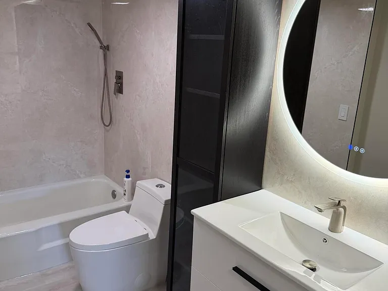 17800 Atlantic Blvd #302 — Photo 5